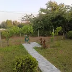 Beautiful Nearby House With Garden, Private Pool And Large Yard Сasa de vacaciones Sidárion
