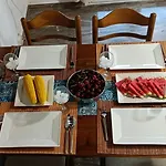 Сasa de vacaciones Beautiful Nearby House With Garden, Private Pool And Large Yard