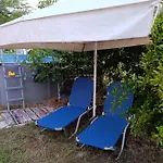 Сasa de vacaciones Beautiful Nearby House With Garden, Private Pool And Large Yard