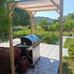 Beautiful Nearby House With Garden, Private Pool And Large Yard Sidárion