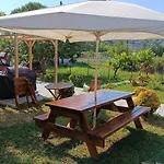 Сasa de vacaciones Beautiful Nearby House With Garden, Private Pool And Large Yard *