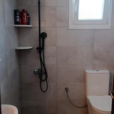 Beautiful Nearby House With Garden, Private Pool And Large Yard Casa vacanze *