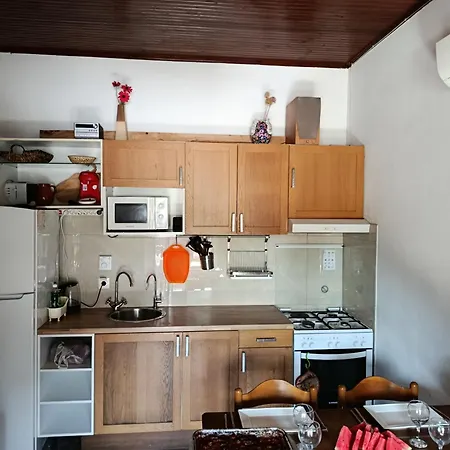 Holiday home Beautiful Nearby Beach House With Garden, Private Pool And Large Yard