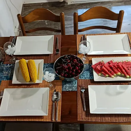 Holiday home Beautiful Nearby Beach House With Garden, Private Pool And Large Yard