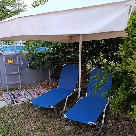 Holiday home Beautiful Nearby Beach House With Garden, Private Pool And Large Yard