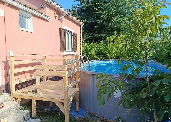 Beautiful Nearby House With Garden, Private Pool And Large Yard Дом отдыха Сидарион