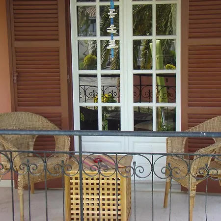Beautiful Nearby Beach House With Garden, Private Pool And Large Yard Holiday home Sidari (Corfu)